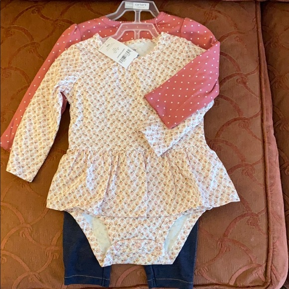 Carter’s Set - Picture 1 of 4